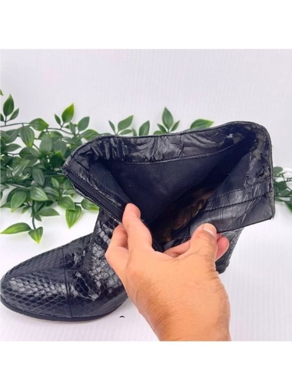 Sam Edelman Salina 2 Ankle Booties Black Snakeskin Embossed 7.5 - Picture 9 of 10